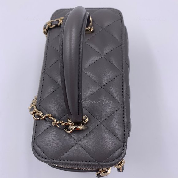 ❗️Sold❗️ CHANEL Lambskin Grey Top Handle Vanity Case Chain Bag GHW - Picture 7 of 15